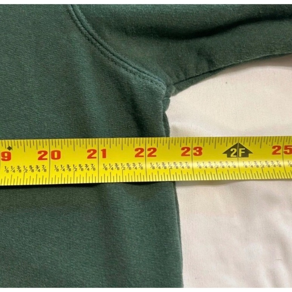Peanuts Snoopy Christmas Candy Cane Sweatshirt Mens Large Green Fleece Crewneck - Picture 5 of 9